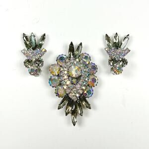 Vintage Aurora Borealis Rhinestone Demi Parure Brooch & Clip-On Earrings Set